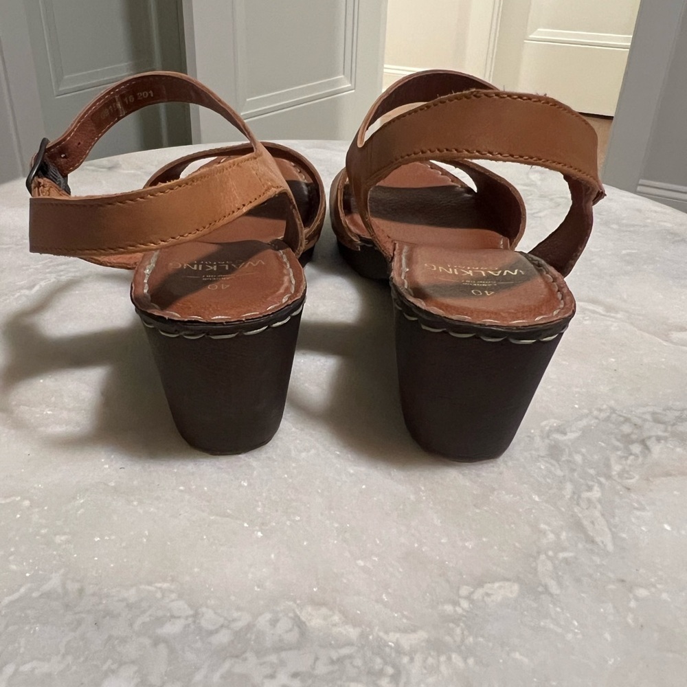 Walking Comfort brown leather sandals with wooden bottoms Size 40 - Picture 3 of 8